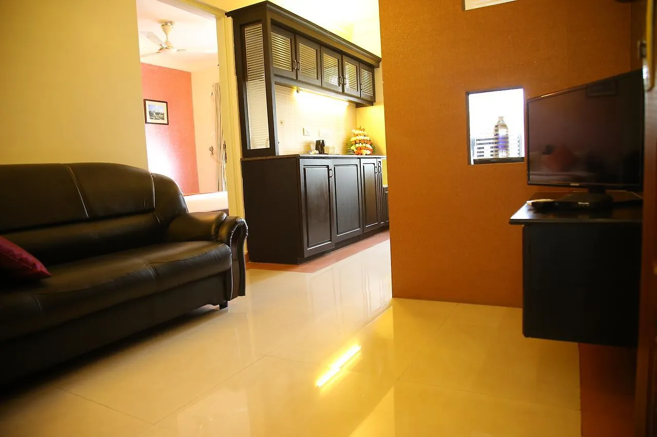 Aaha Airport Hotel Nedumbassery 3*,